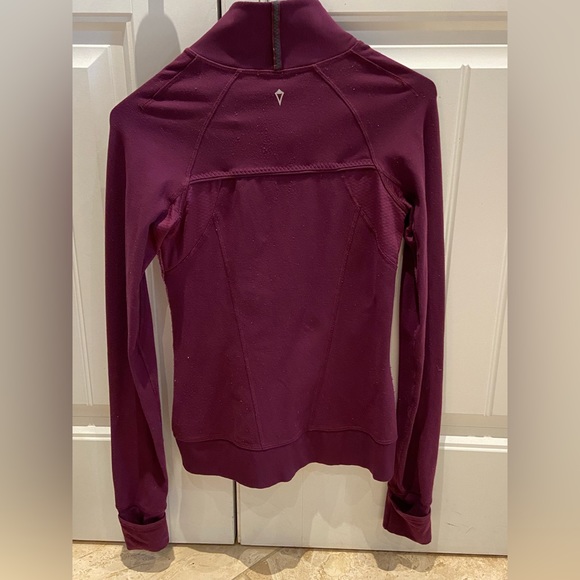 Lot of 3 girls Ivviva tops - Picture 2 of 13